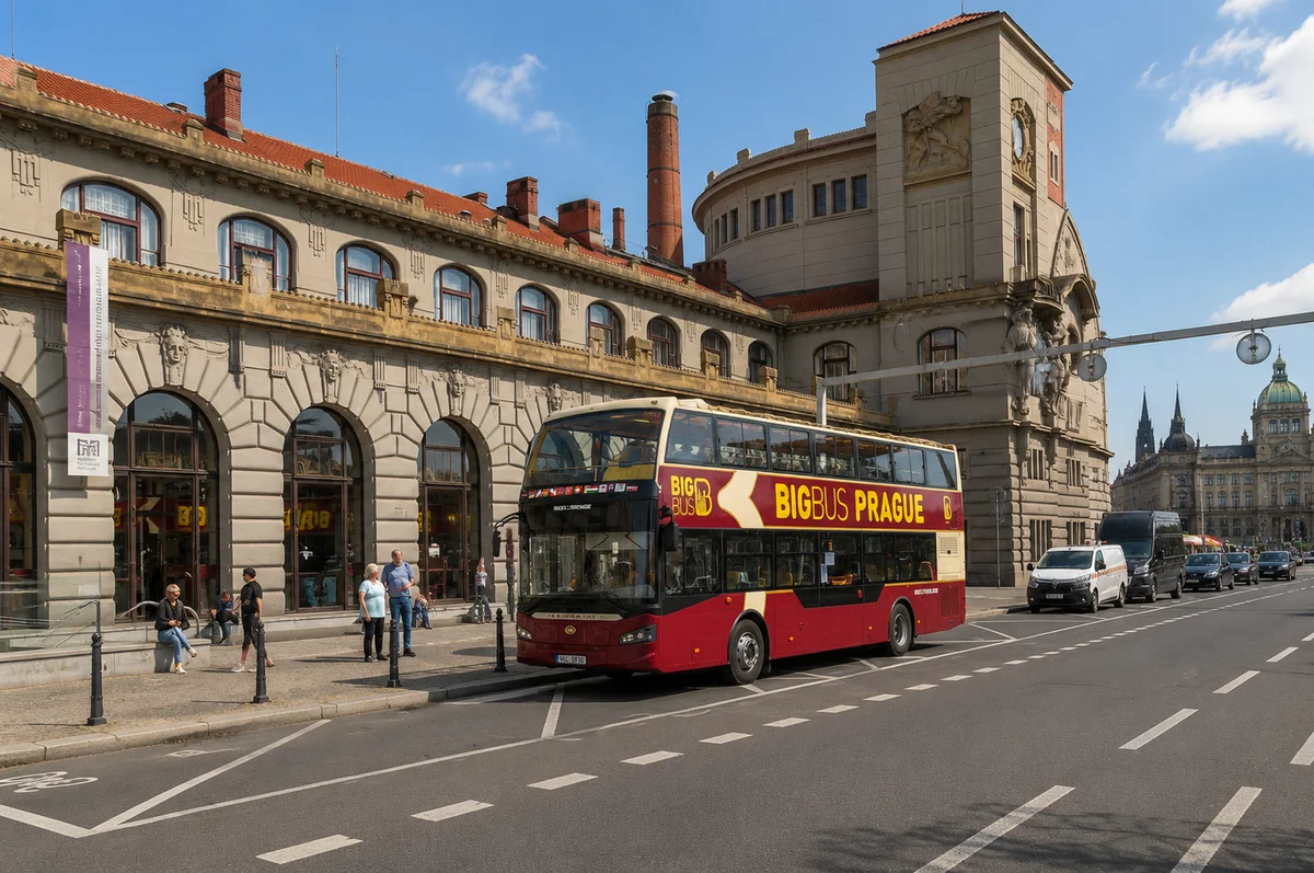 Prague: 48-Hours Hop-on Hop-off Tour with River Cruise (SIC Basis)