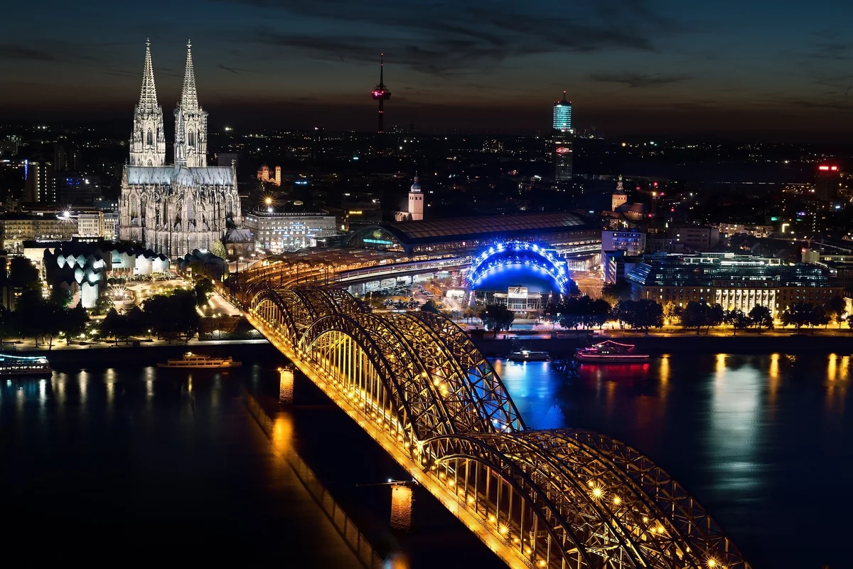 Cologne: Panoramic City Cruise (Shared Basis)