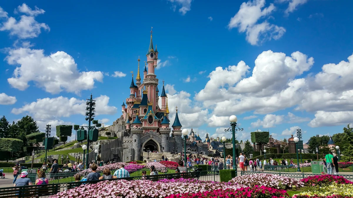 Paris: Disneyland 1 Day 2 Park General (Entrance Ticket)