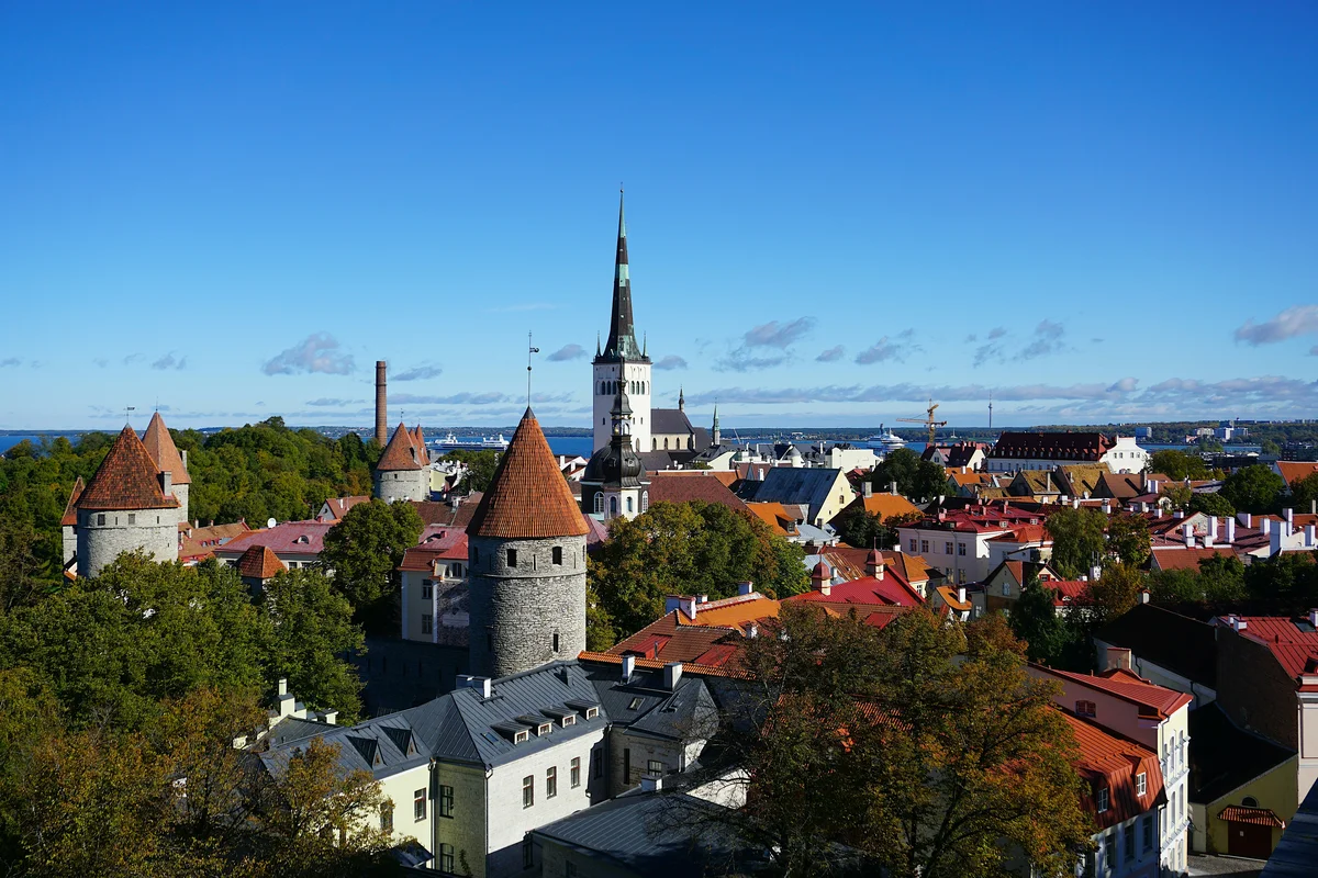 Tallinn: Guided Old Town Historical Walking Tour (Shared Basis)