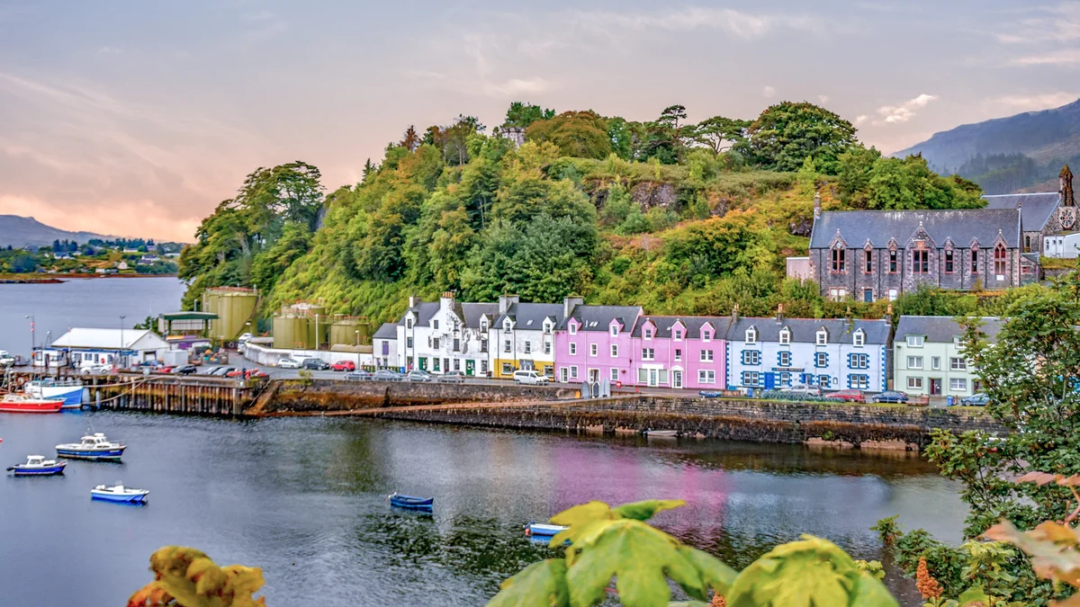 Inverness: Isle of Skye and Fairy Pools Day Trip (SIC Basis)