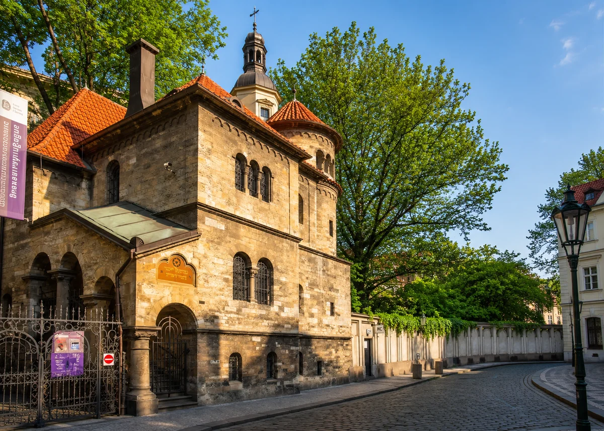 Prague: Jewish Quarter Walking Tour (Shared Basis)