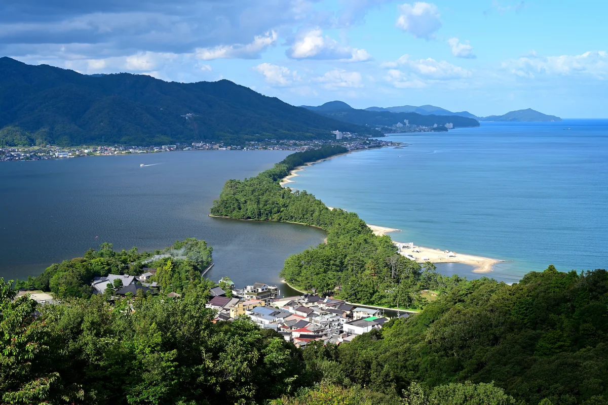 Osaka: Amanohashidate, Ine Funaya & Miyama Thatched Village Day Tour with Ine Bay cruise and Amanohashidate cable car tickets (SIC Basis)