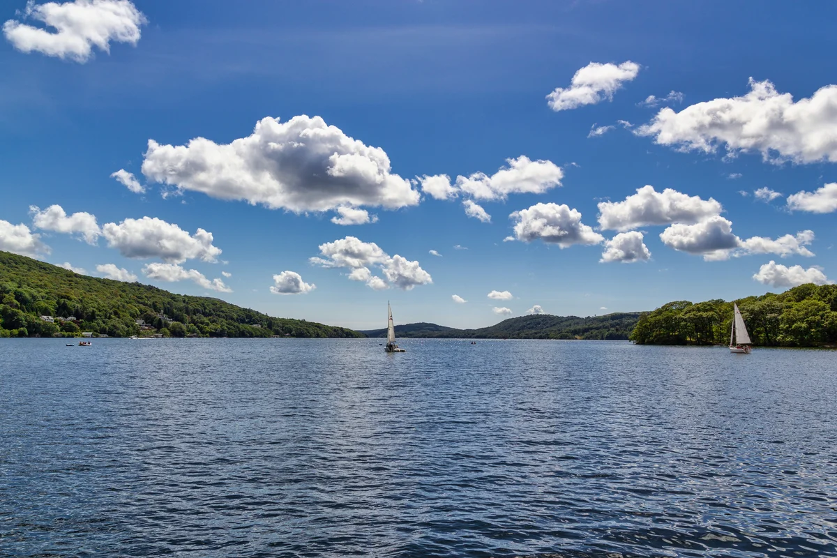 Manchester: Lake District Bus Tour & Windermere Cruise (SIC Basis)