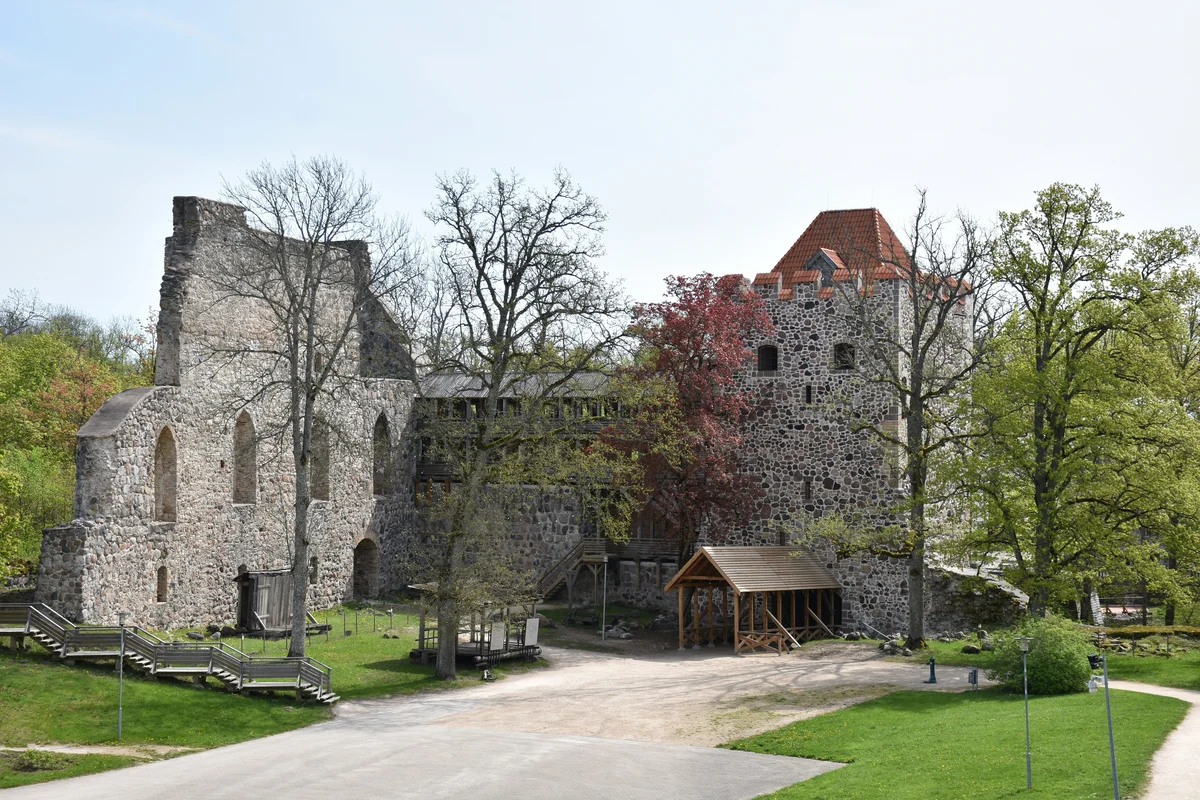 Riga: Sigulda & Turaida Day Tour, Castles & Nature - Subject to Availability (SIC Basis)