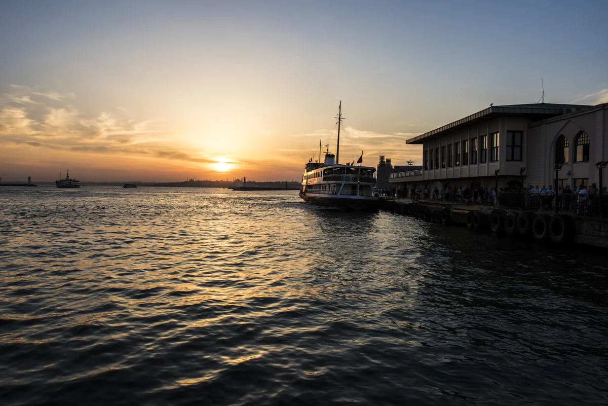 Rovinj: Sunset Boat Trip with Dolphin Watching (Shared Basis)