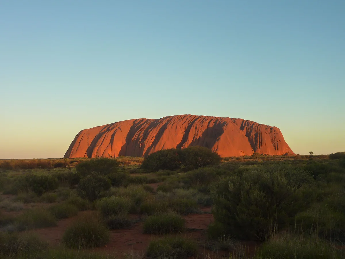 Ayers Rock: Uluru 15-Minute Helicopter Experience - Subject to Availability (SIC Basis)